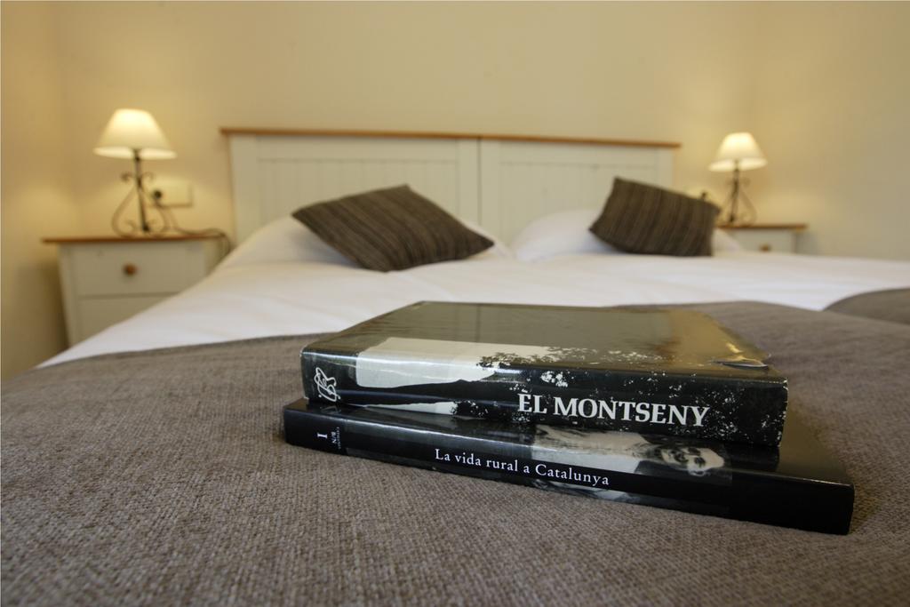 Apartaments Rural Montseny Gualba de Dalt Exterior photo